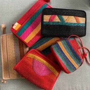 Vintage 80s Straw Rattan ‘Made In Italy’ Summer Accent Purse Bag Clutches 💜❤️💛